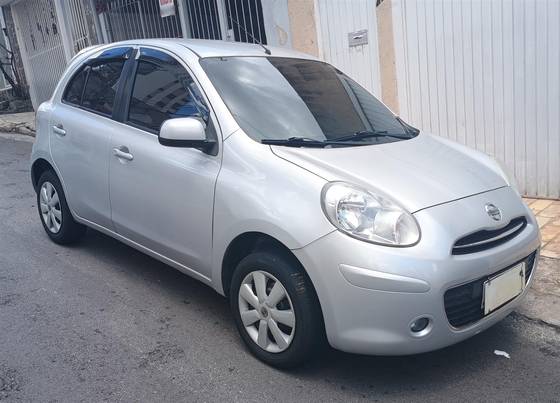 NISSAN MARCH 1.0 S 16V FLEX 4P MANUAL